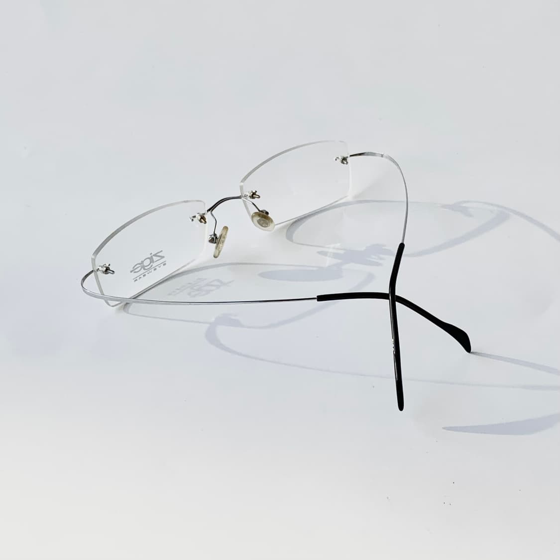 772 데드스탁 픽키 초경량 클래식 무테 스퀘어 빈티지안경 상품이미지4