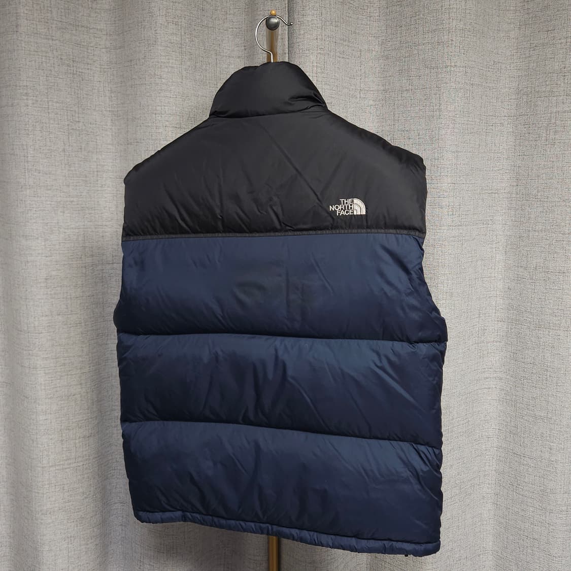 L ) 노스페이스 700 눕시 패딩 베스트 네이비/블랙 상품이미지4