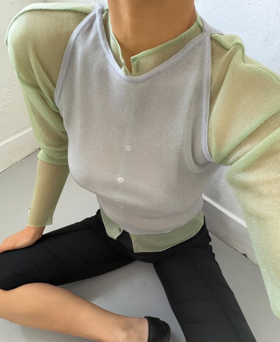 SHEER GLOSSY CARDIGAN_JELLY MINT 상품이미지3