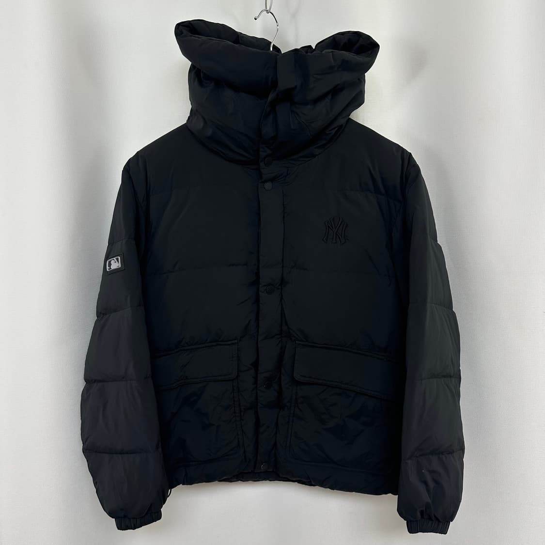   MLB 여자 가벼운 덕다운 패딩 검정 XS 85 상품이미지1