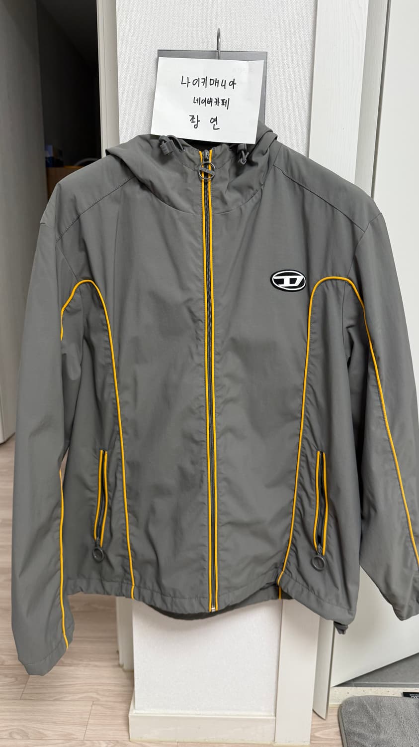 [L]디젤 J-하이브스 콘트라스트 파이핑 윈드브레이커 그레이 상품이미지1