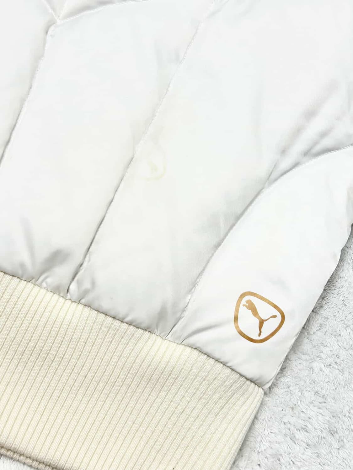 퓨마 핑크로고 화이트 숏패딩 상품이미지9