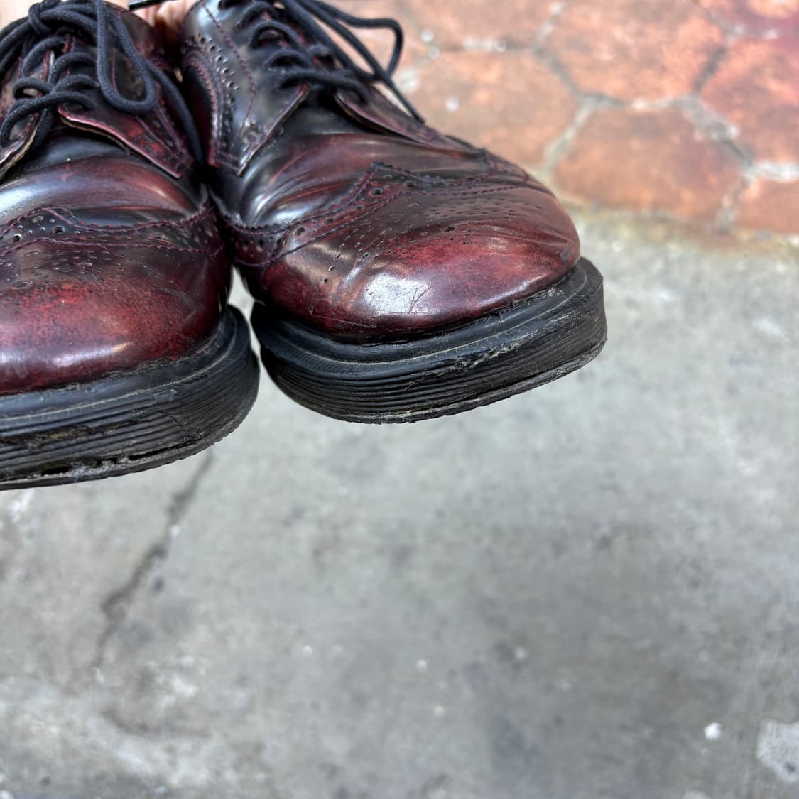 Dr. Martens 닥터마틴 윙팁 로퍼 (270) 상품이미지6