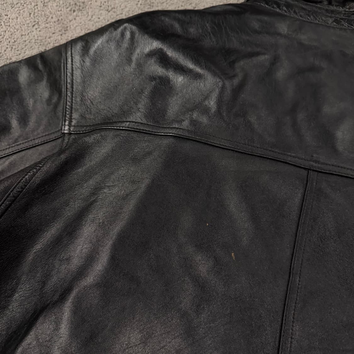 [정품/100] 입생로랑 블랙 양가죽 레더 자켓 상품이미지7