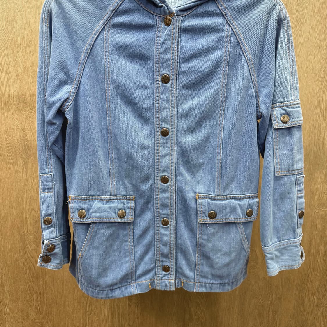 빈티지 데님 후드 자켓 체크 안감 후드 디테일 레귤러핏 라이트 블루 상품이미지5