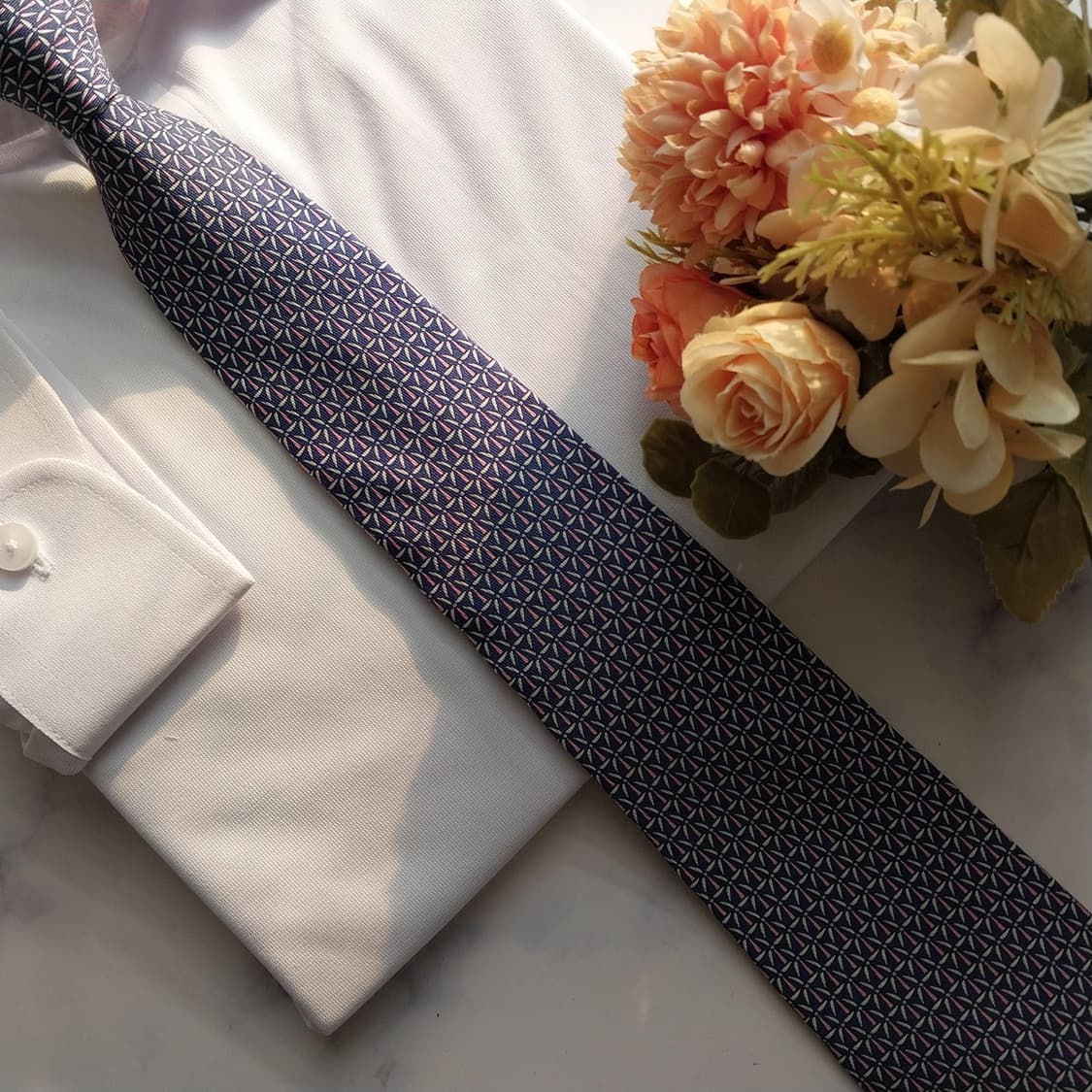 페라가모 실크 네이비 바람개비 패턴 넥타이 8.9cm A+등급 K1704 상품이미지9