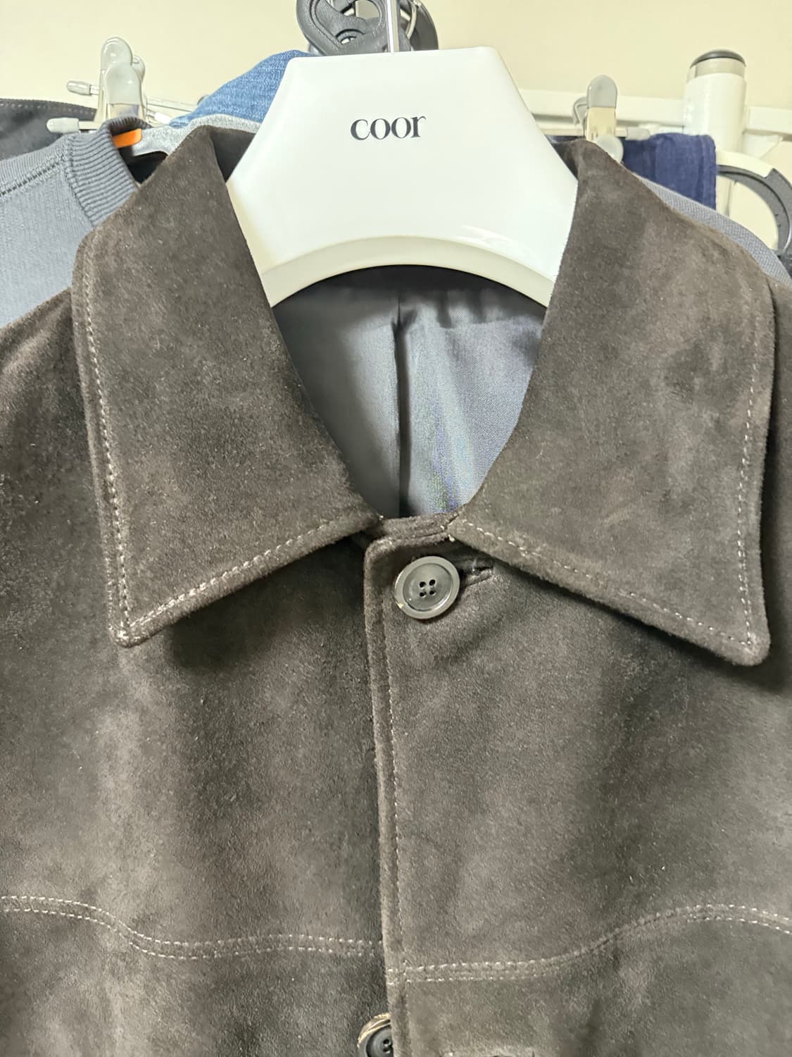 쿠어 25fw 스웨이드 카코트 상품이미지2