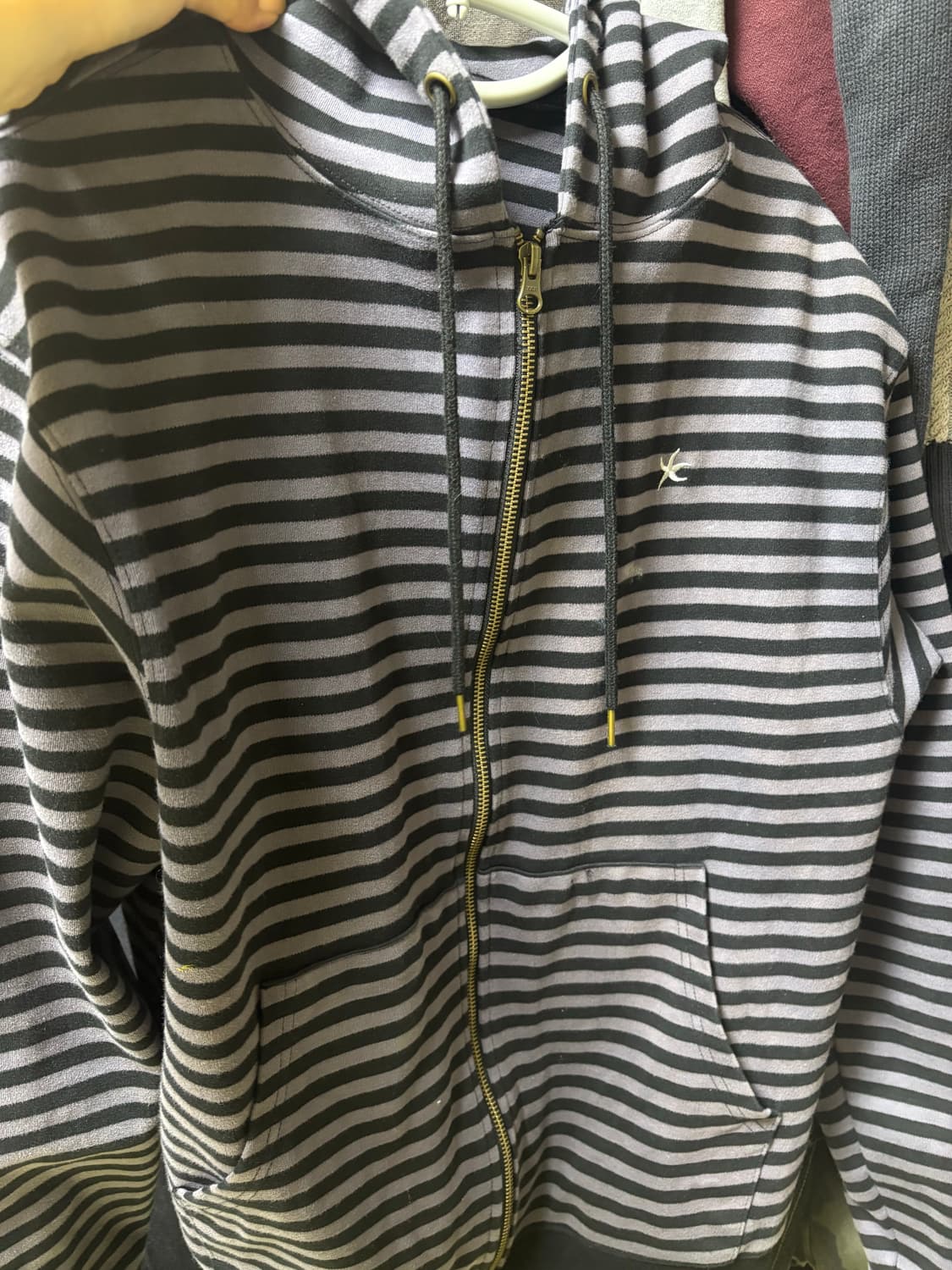 더콜디스트모먼트 스트라이프 후드집업 L사이즈 상품이미지3