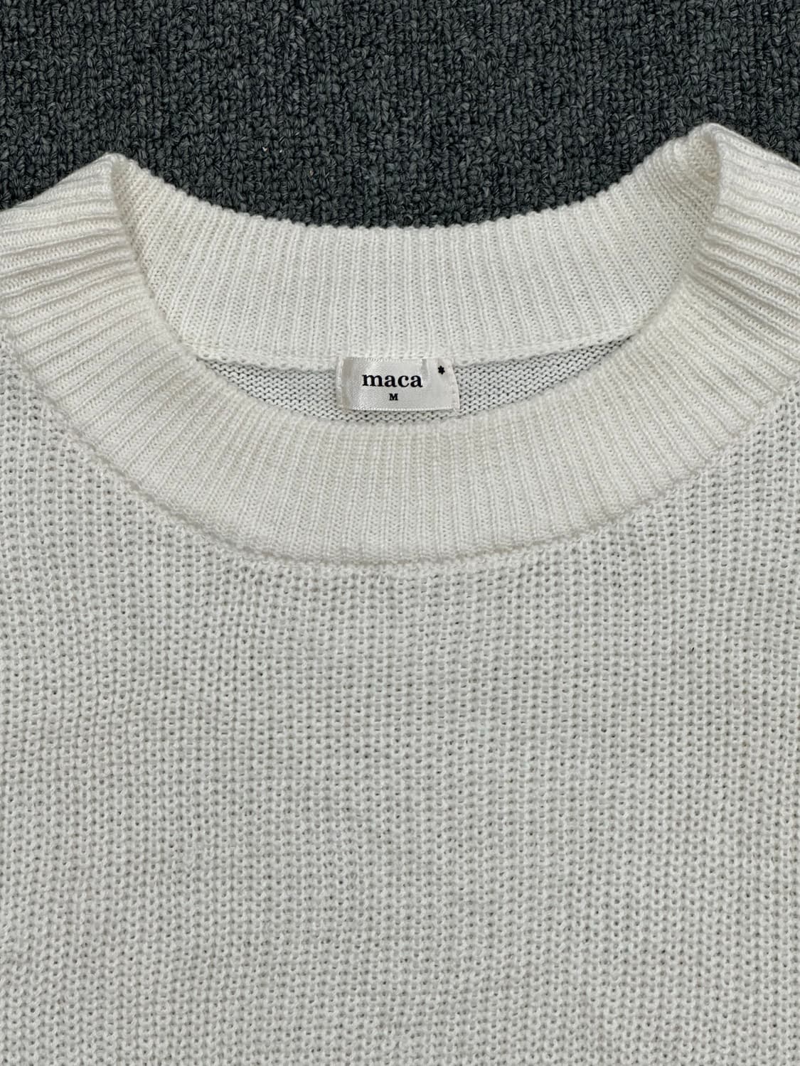 M)MACA 빈티지 여성 아이보리 루즈넥 니트 상품이미지4