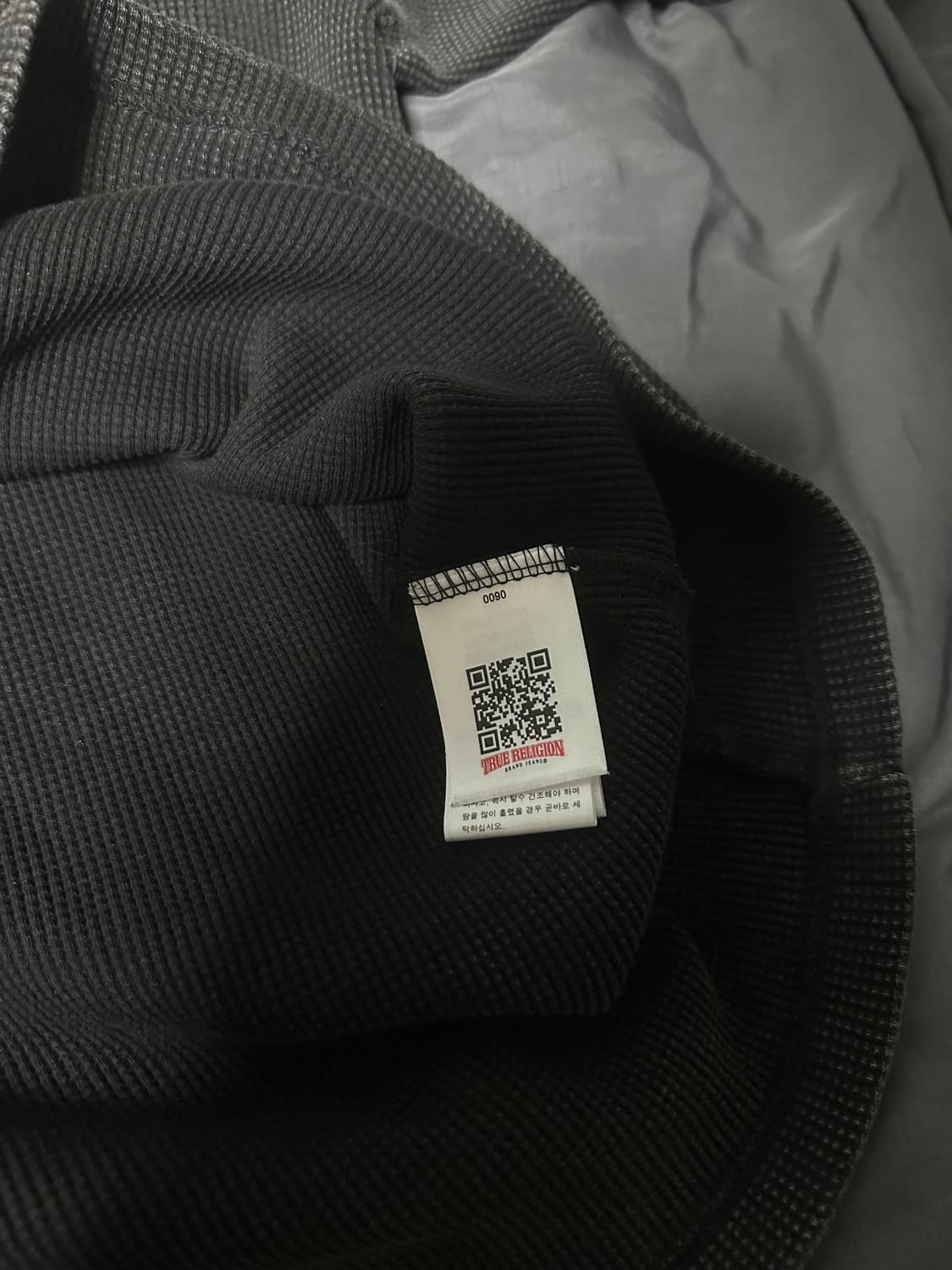 True Religion 트루릴리젼 월드투어 와플 워시드 롱슬리브 상품이미지5