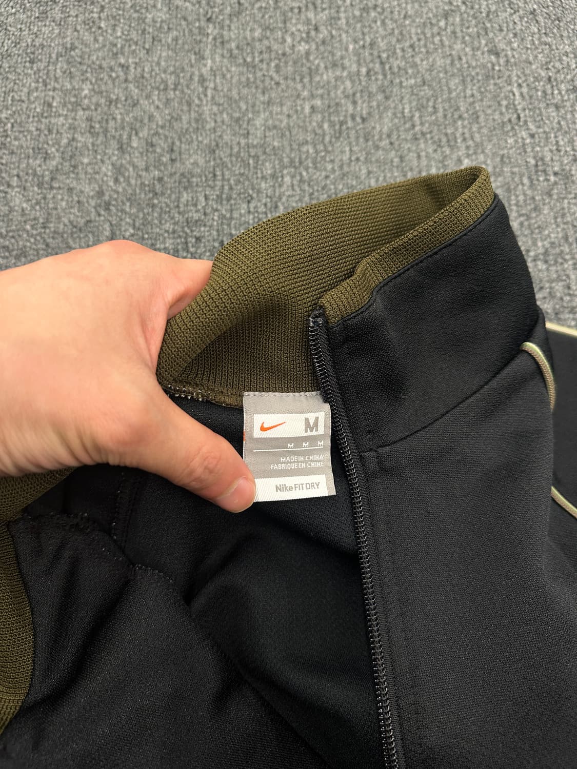 M) 나이키 스우시 로고 블랙 카키 져지 집업 상품이미지5