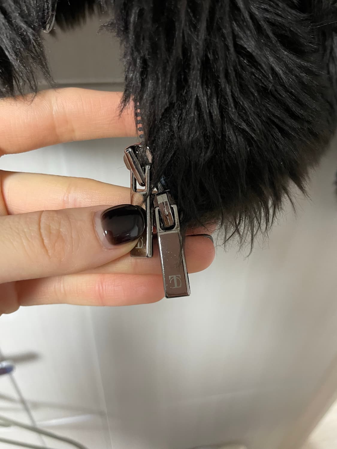 트리밍버드 퍼 자켓 딥브라운 색상 상품이미지4