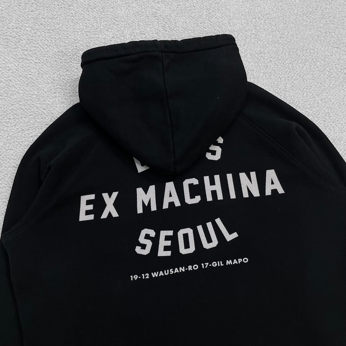 데우스엑스마키나 서울 어드레스 후드티 상품이미지3