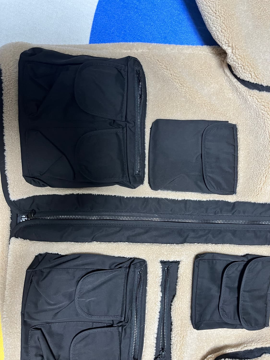 이스트로그 후리스 상품이미지3