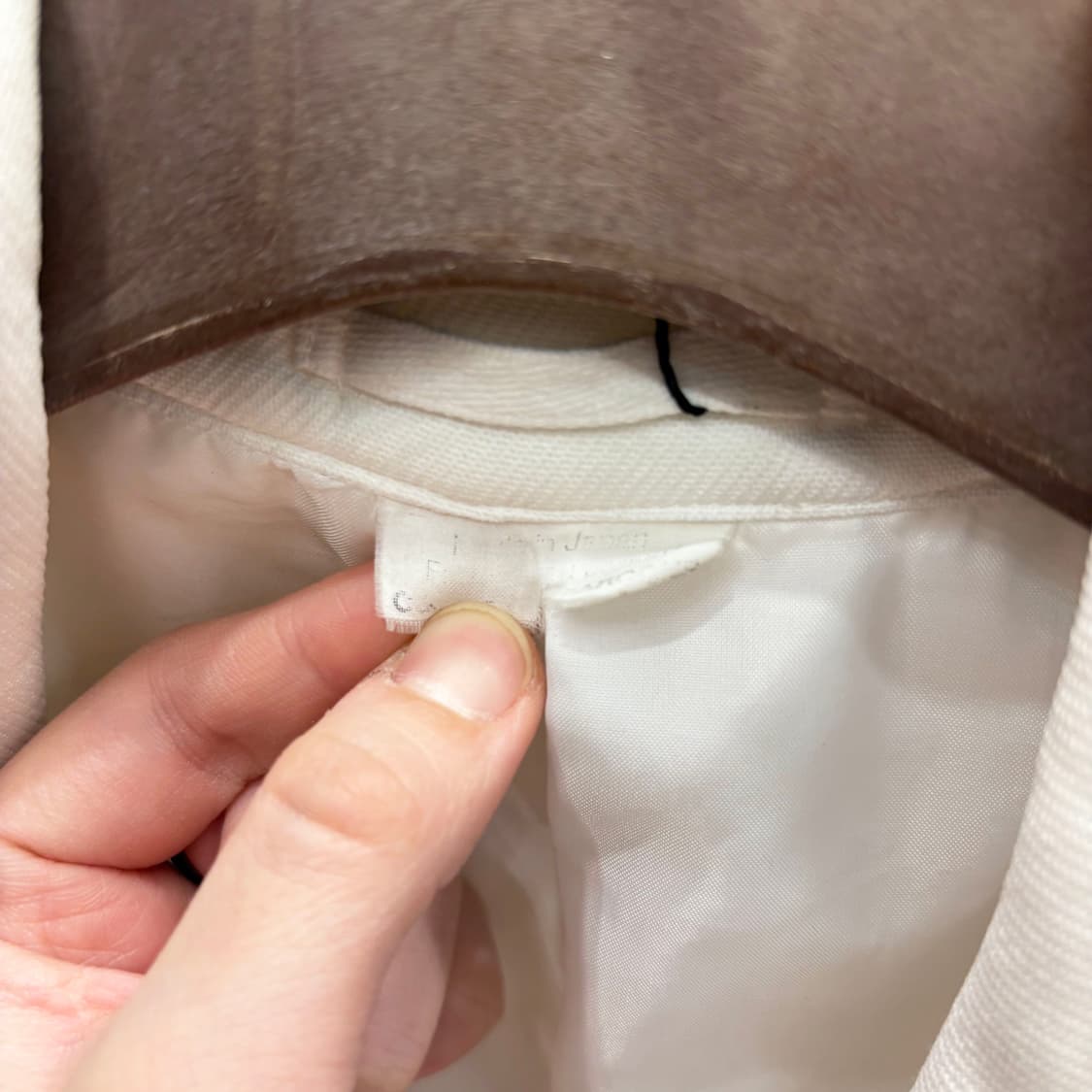 꼼데가르송 옴므 플러스 라이더 자켓 사선 지퍼 숄더 에폴렛 디테일 화이트 상품이미지7