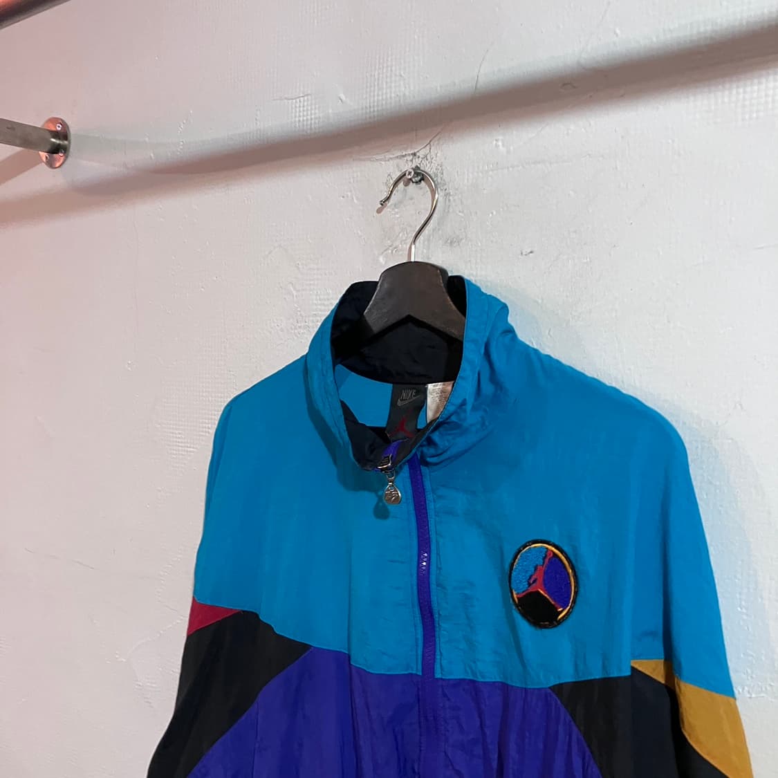 나이키 올드스쿨 90s 바람막이 상품이미지4