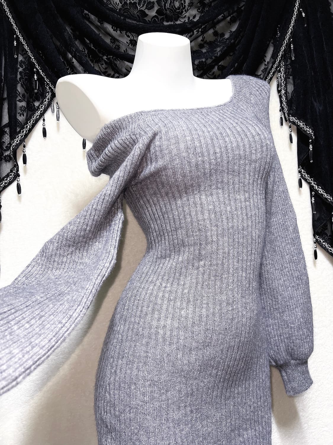 로맨틱갸루 로걀 오네 퍼프 벌룬 오프숄더 니트원피스 섹시 연말 딱붙핏 상품이미지5