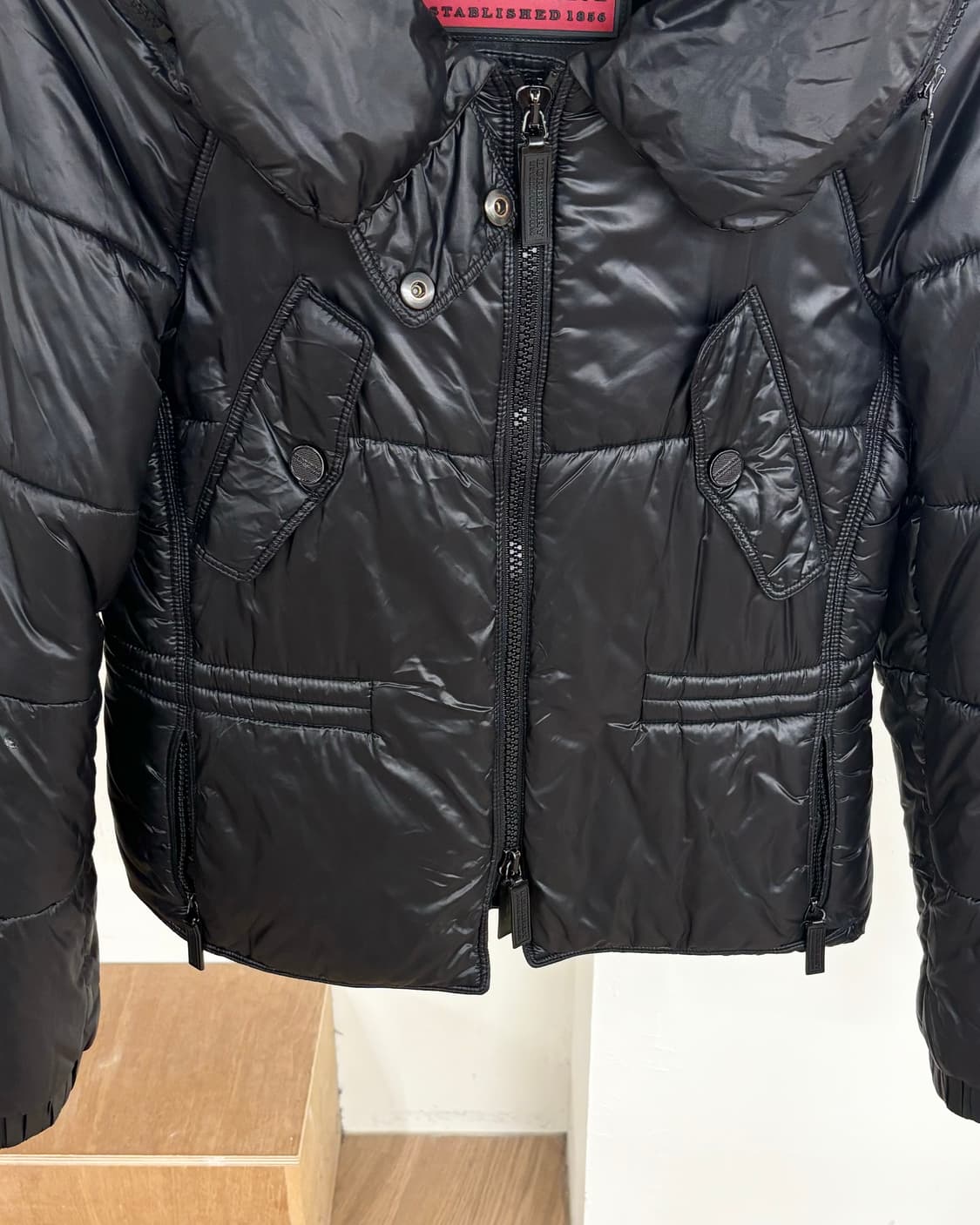 버버리 블랙 패딩 자켓 상품이미지5