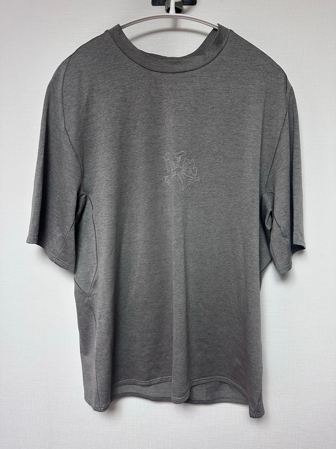 Portal 레터널 피크 티셔츠 s 상품이미지1