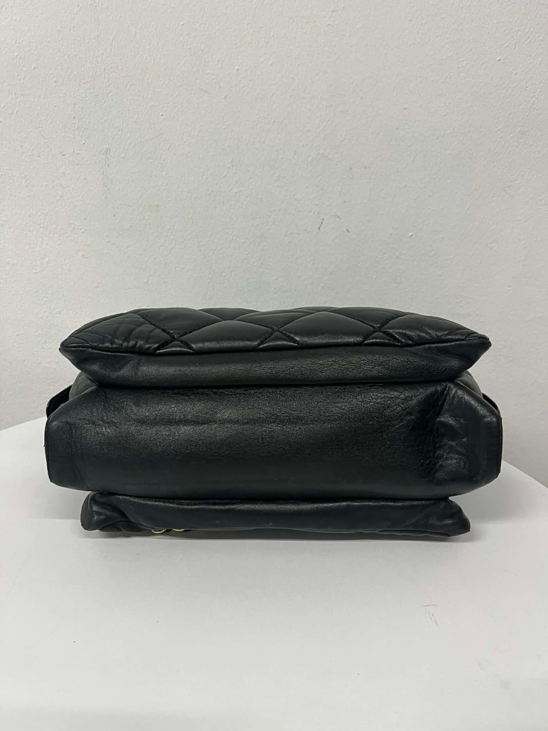 살바토레 페라가모 바라 퀄팅 램스킨 체인 숄더백 토트백 상품이미지5