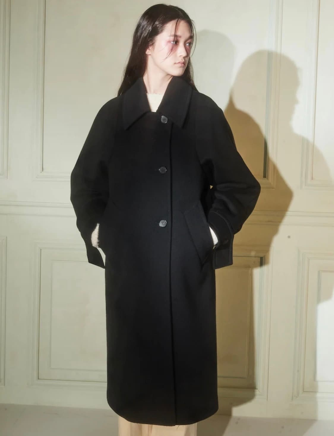 2) 구호 플러스 볼륨 실루엣 맥카라 코트 블랙 상품이미지7