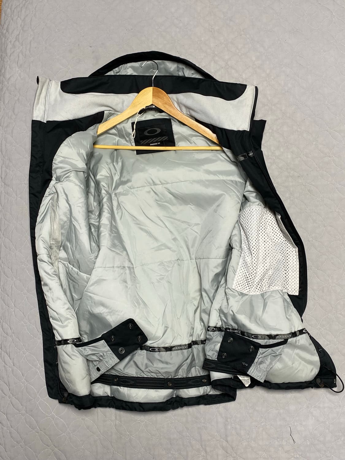 오클리 신슐레이터 바람막이 상품이미지4