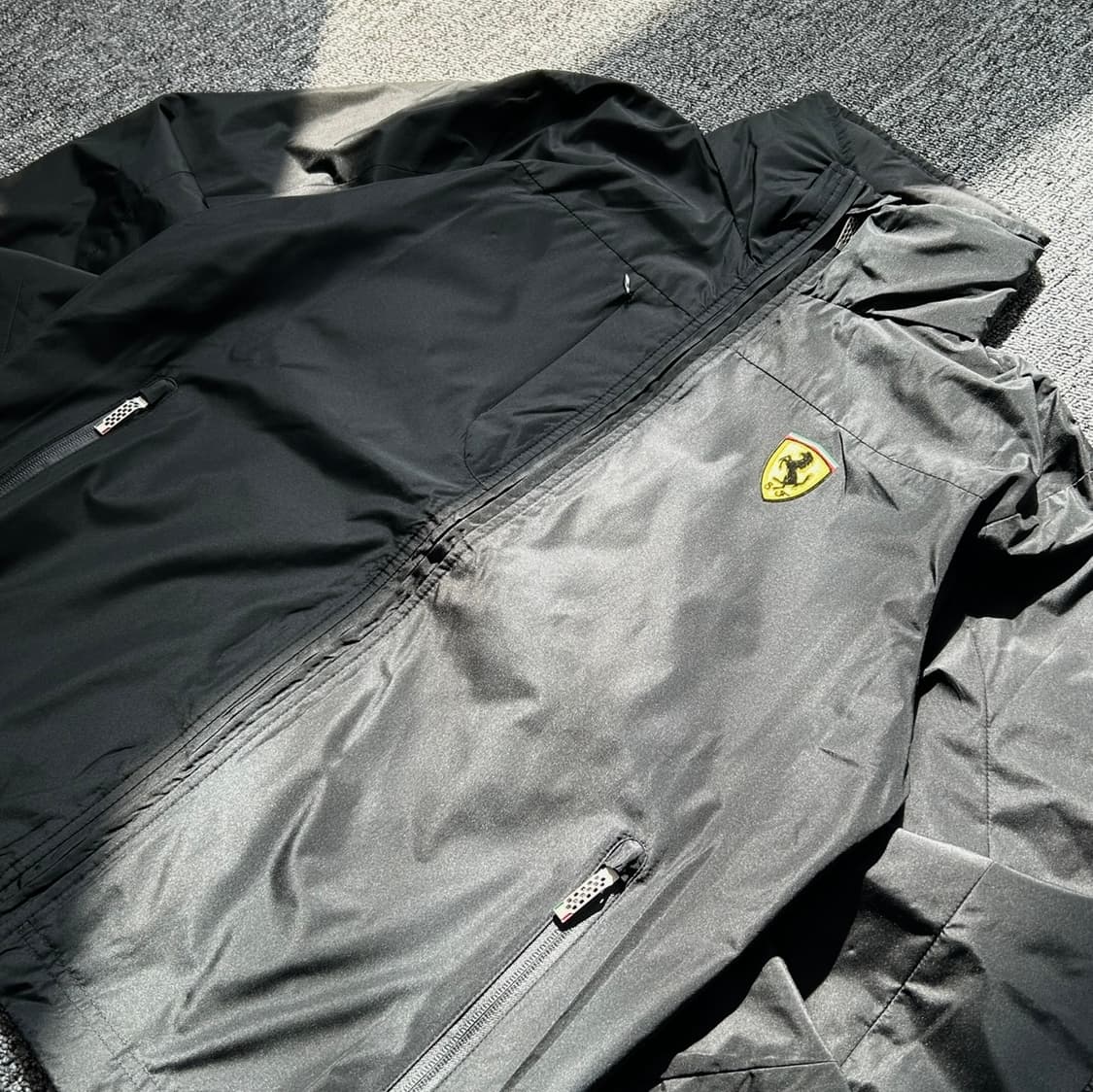 페라리 바람막이 자켓 상품이미지3