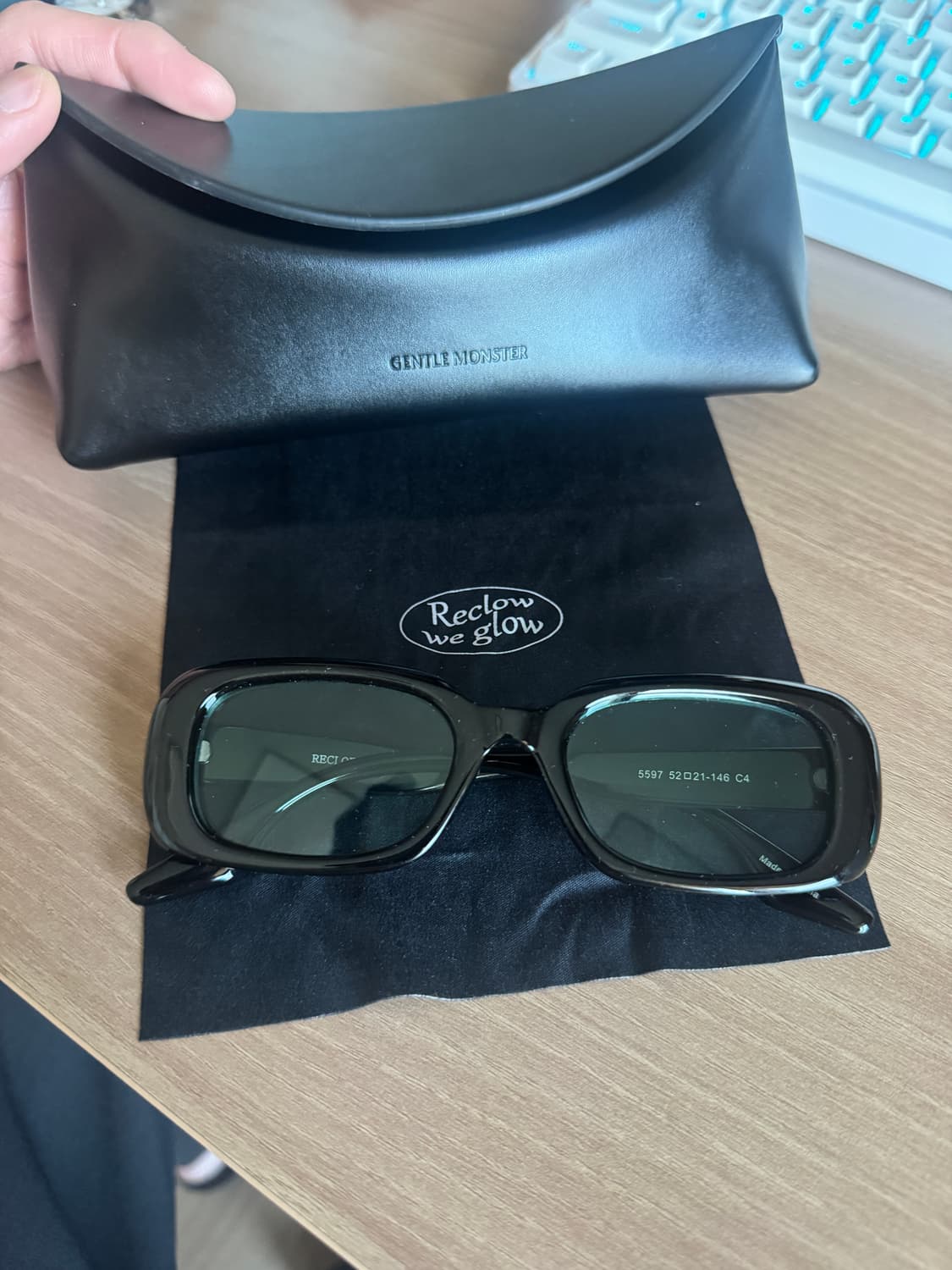 reclow 블루 틴트 선글라스 새상품 판매 상품이미지2