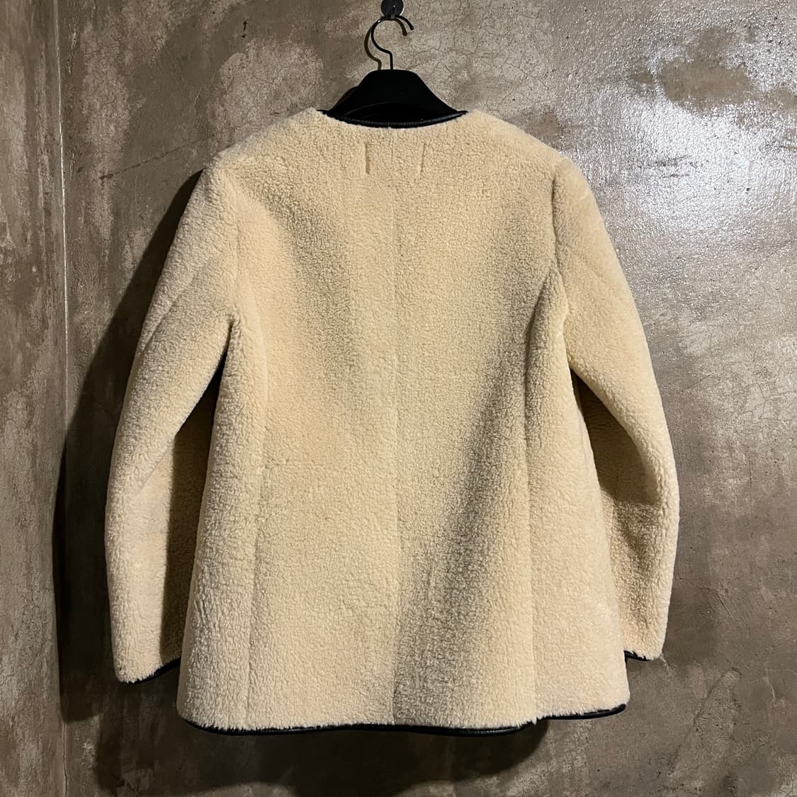 비뮤즈맨션 무스탕 하프 코트 상품이미지4