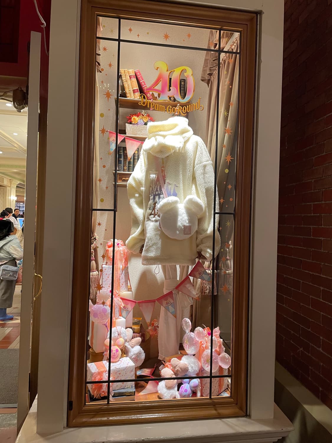 도쿄 디즈니랜드 40주년기념한정 아이보리 후드 후리스 새상품 상품이미지3