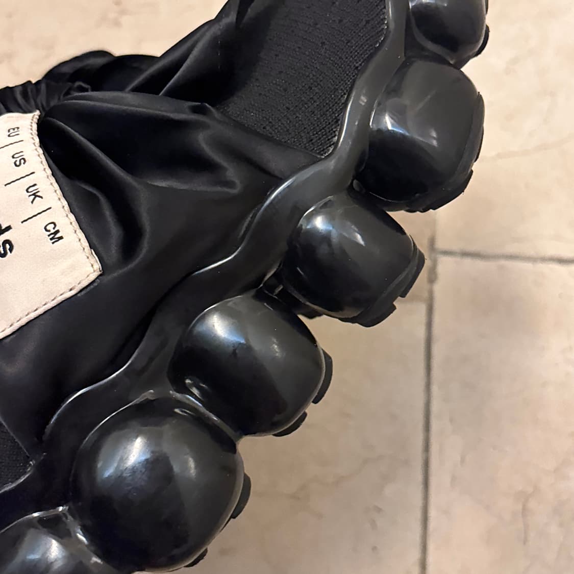 그라운즈 미키오 사카베 주얼리 헨키 펌프스 240 245 블랙  상품이미지5