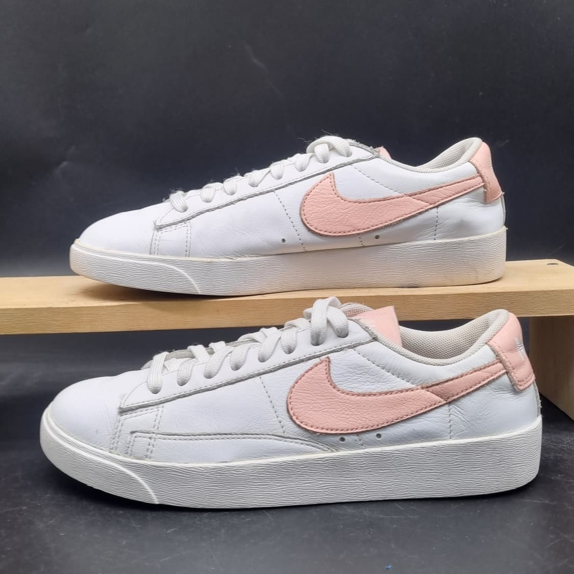 나이키 블레이저 로우 스니커즈240 상품이미지1