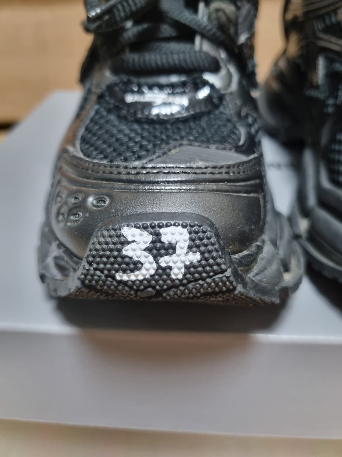 발렌시아가 뉴러너 블랙 37사이즈 상품이미지4