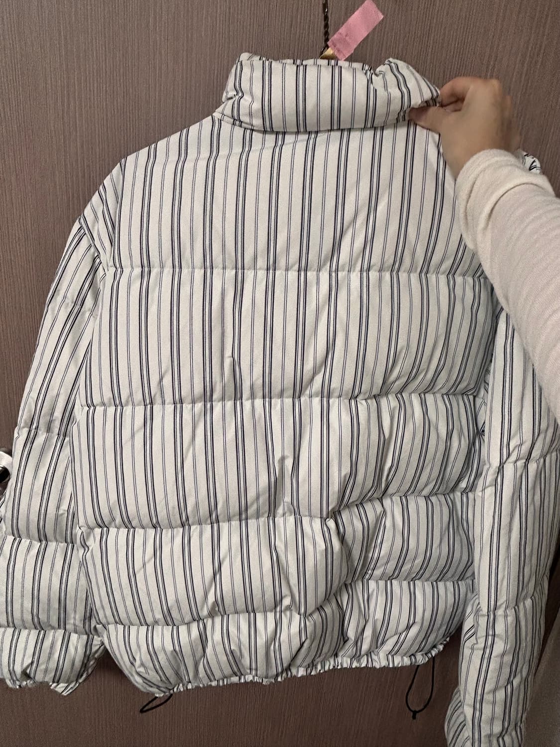 스투시 스트라이프 다운 패딩 상품이미지4