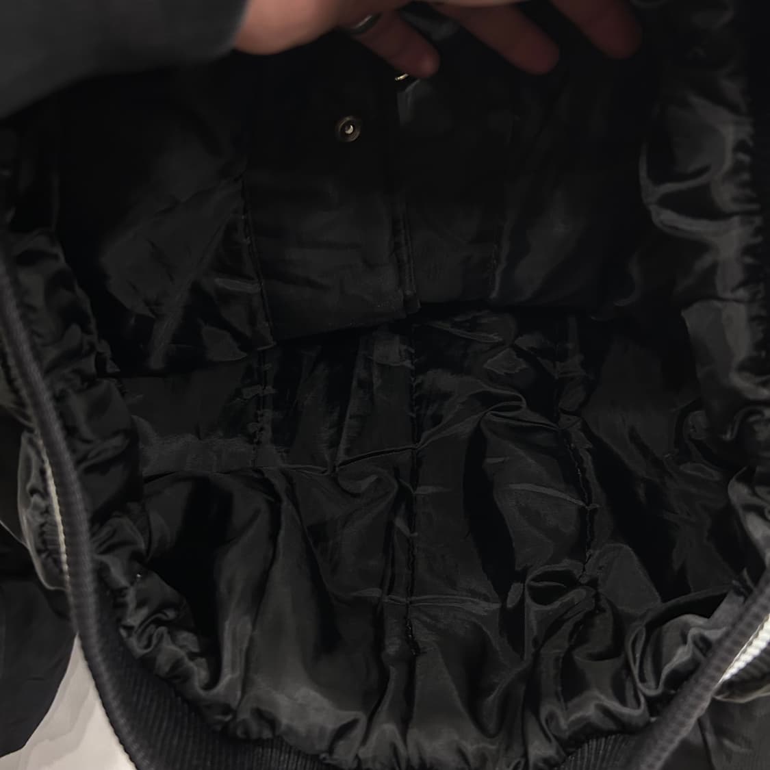DATE 아메리칸빈티지 뉴욕 글로시 봄버 자켓 상품이미지4