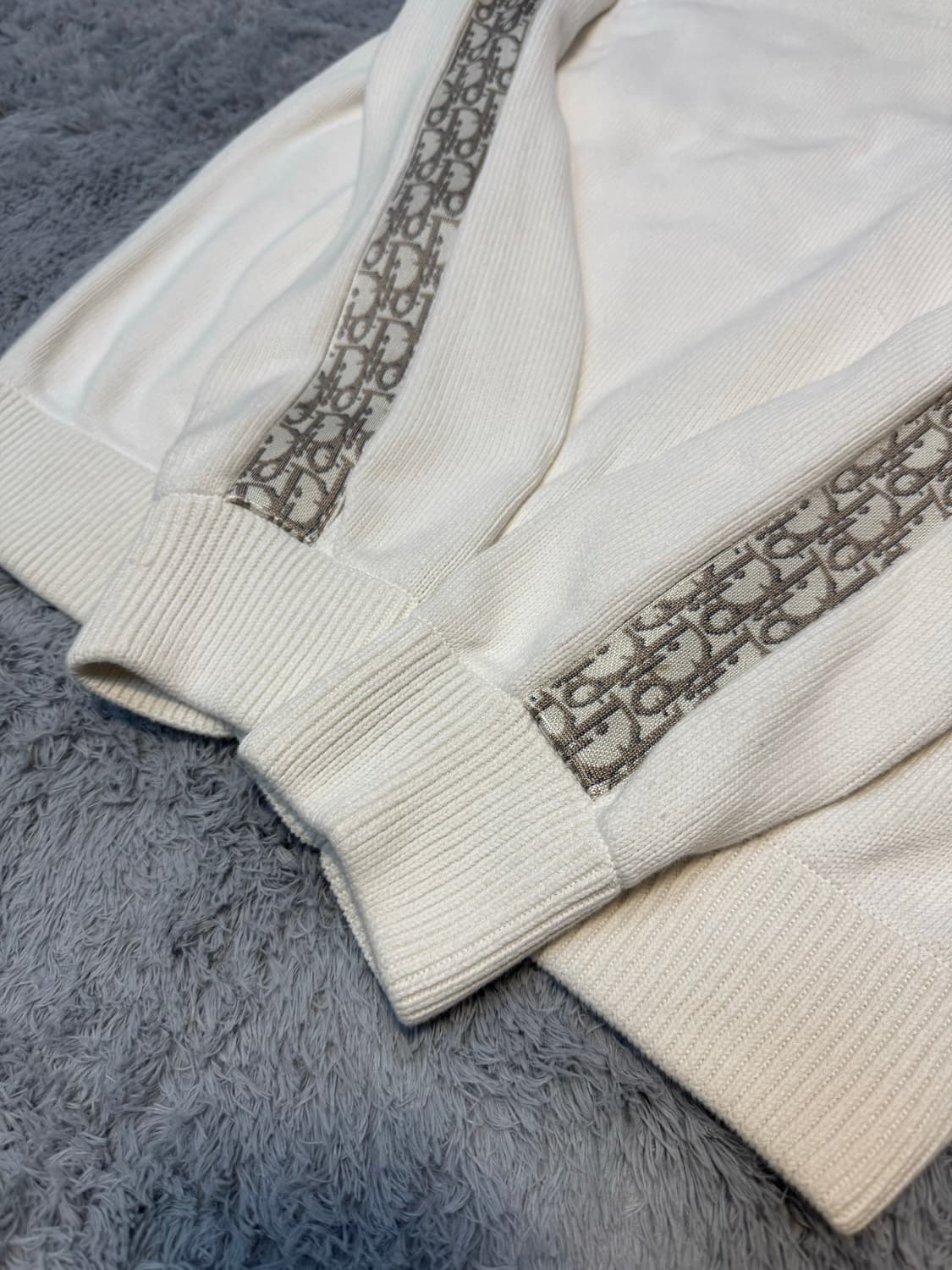 디올 안서트 니트 XXL 상품이미지3