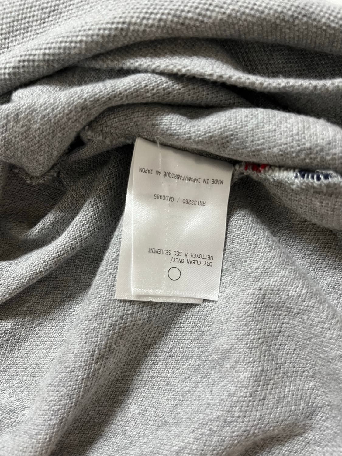 톰브라운 그레이 스트라이프 맨투맨 L사이즈 정품 상품이미지5