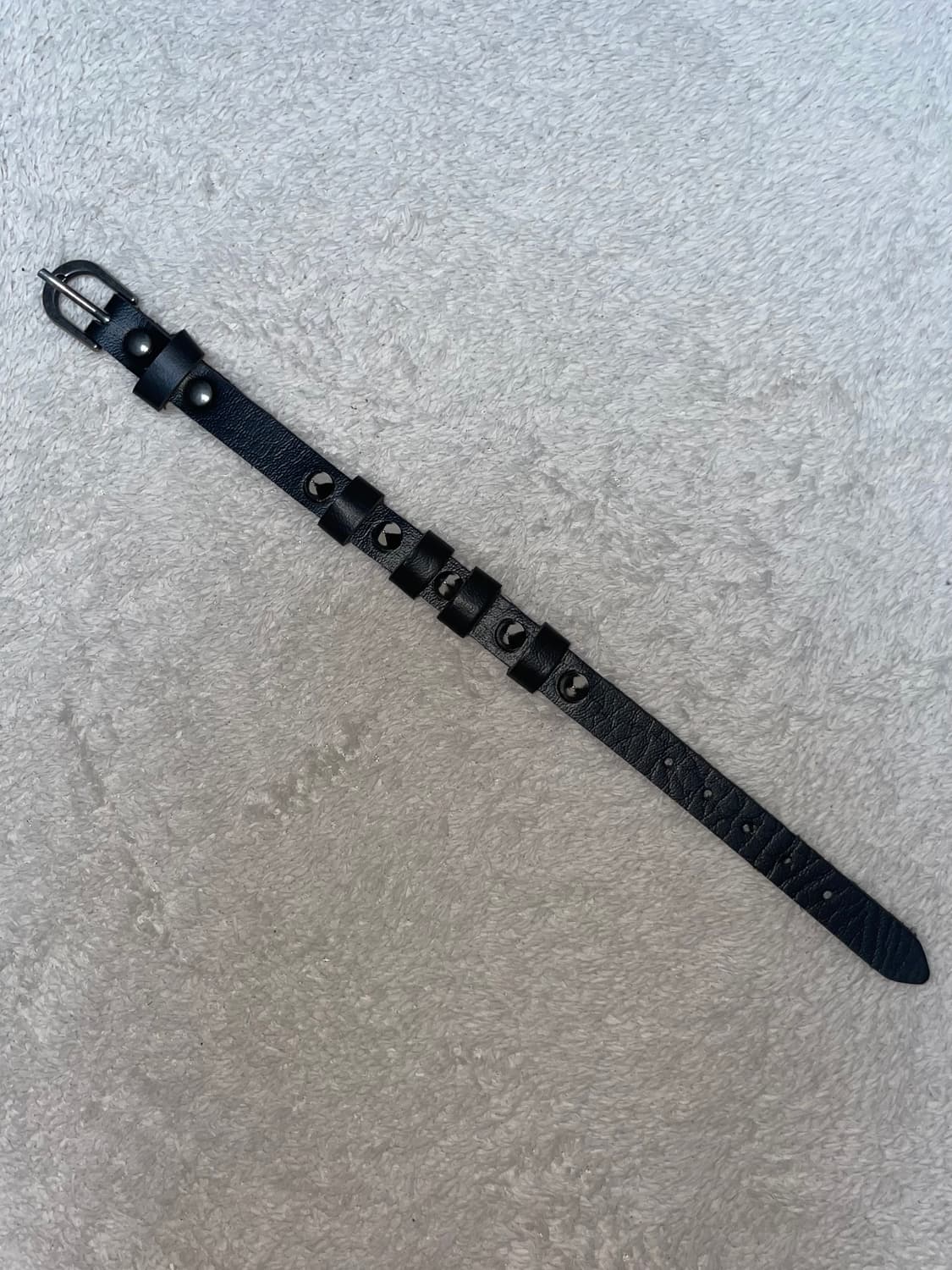 black stud leather bracelet 블랙 스터드 팔찌 상품이미지2