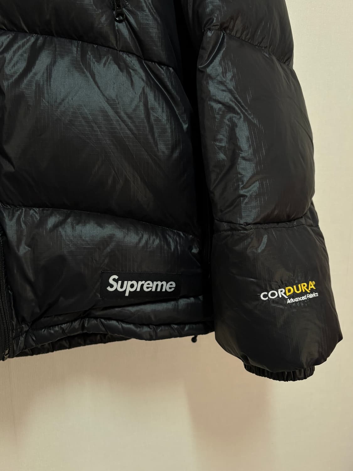 [M] 슈프림 리버시블 페더 웨이트 다운 자켓 블랙 상품이미지5
