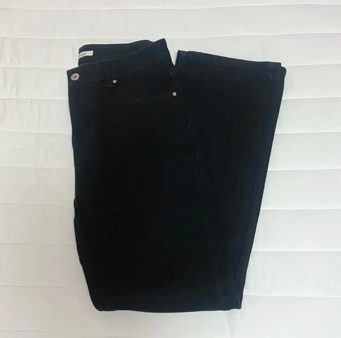 르에떼 릴렉스드 블랙진 (Relaxed Jeans) 상품이미지4