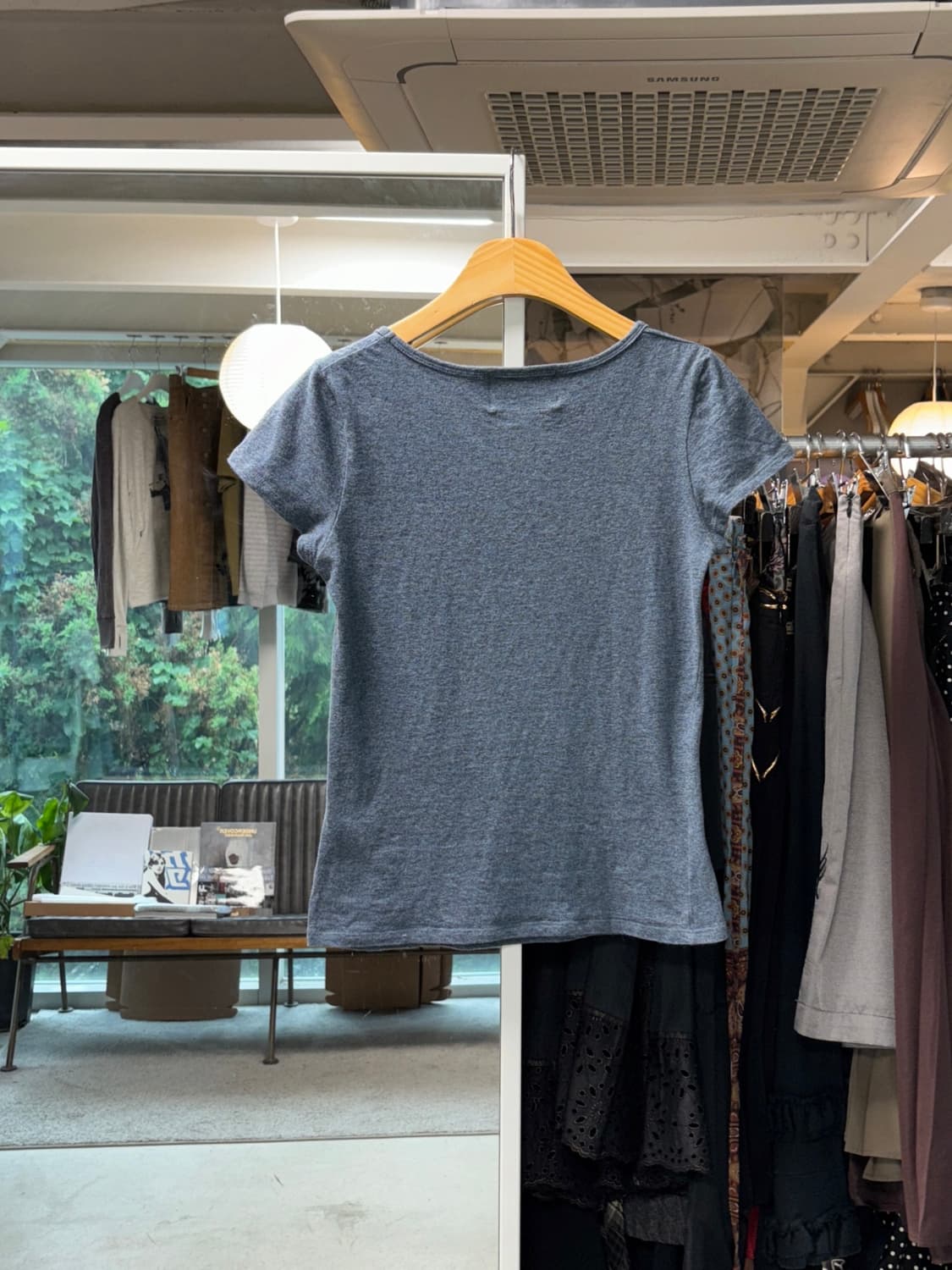 Dartin bonaparto 스팽글 티셔츠 상품이미지2