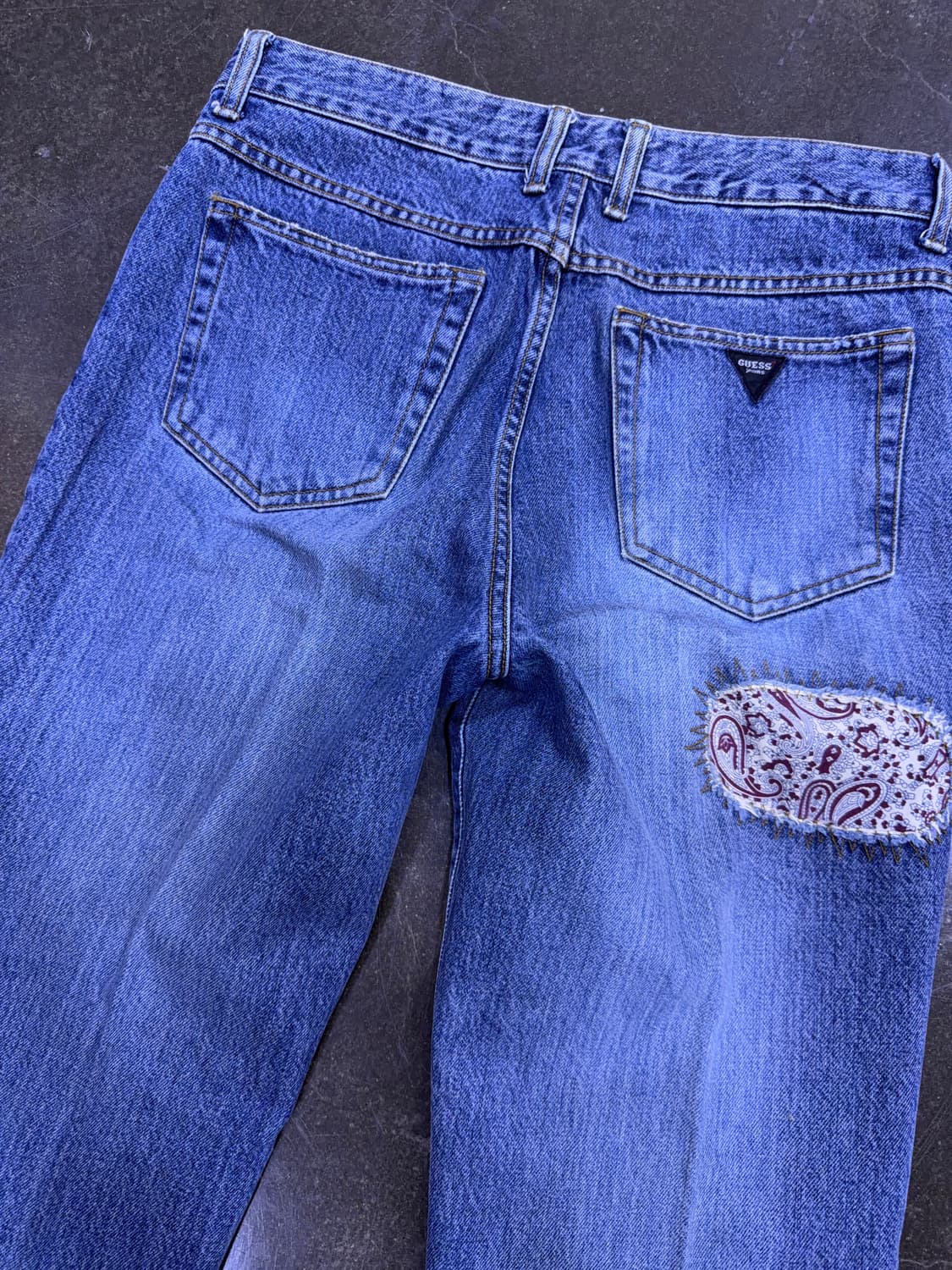 게스 00's 어반핏 페이즐리 리워크 빈티지 데님팬츠 3 상품이미지8