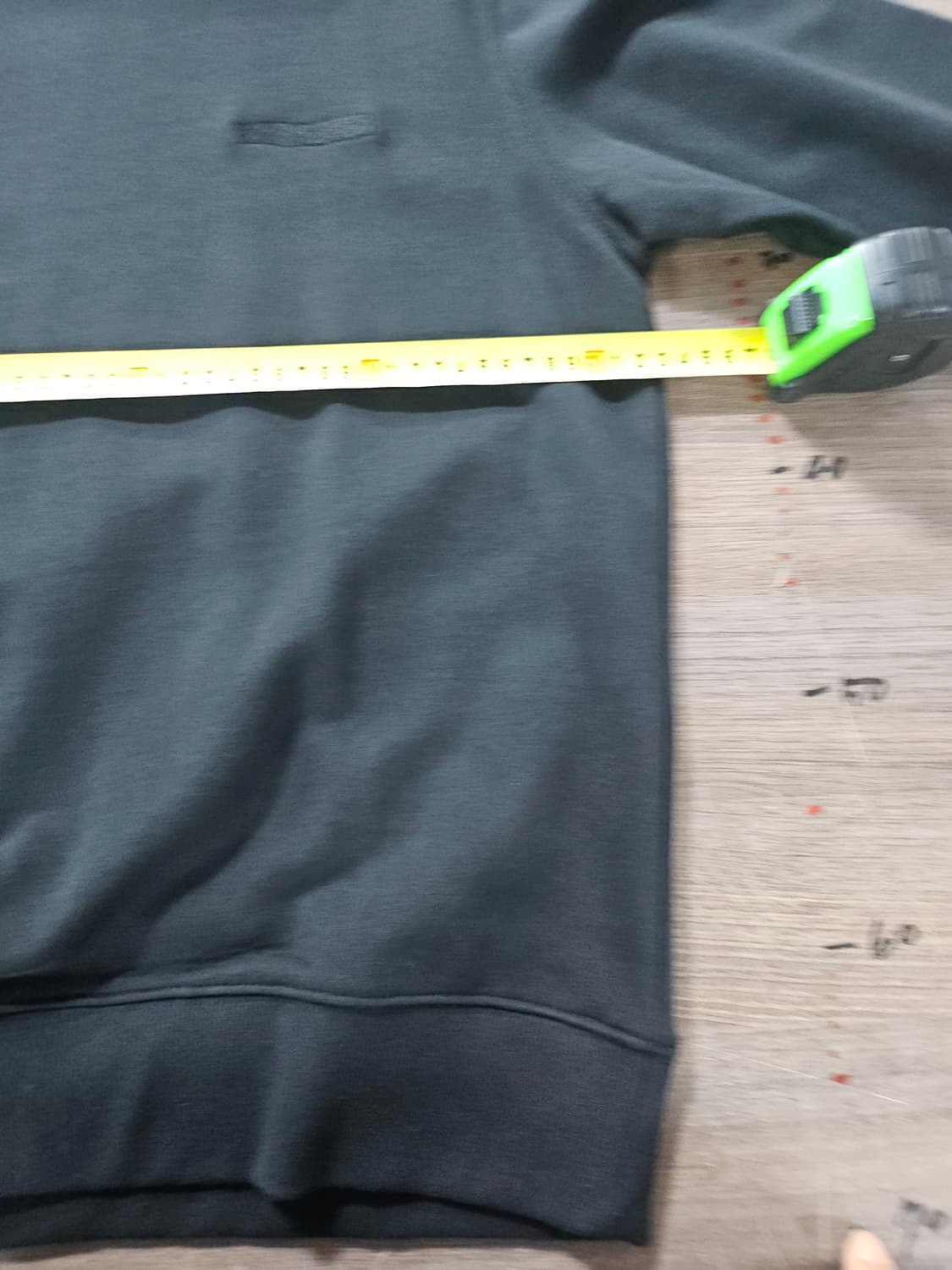 TBJ  검정색 프린팅 맨투맨 티셔츠 M 상품이미지5