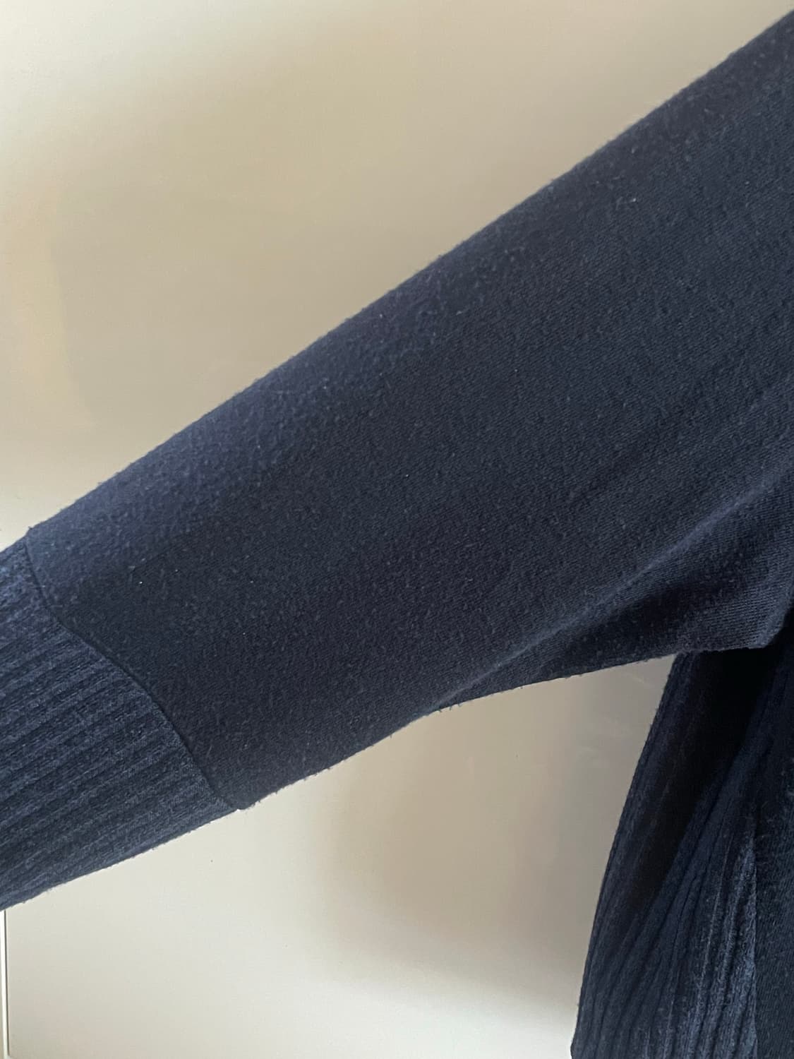 해칭룸 더블 슬리브 트랙 가디건 네이비 상품이미지7