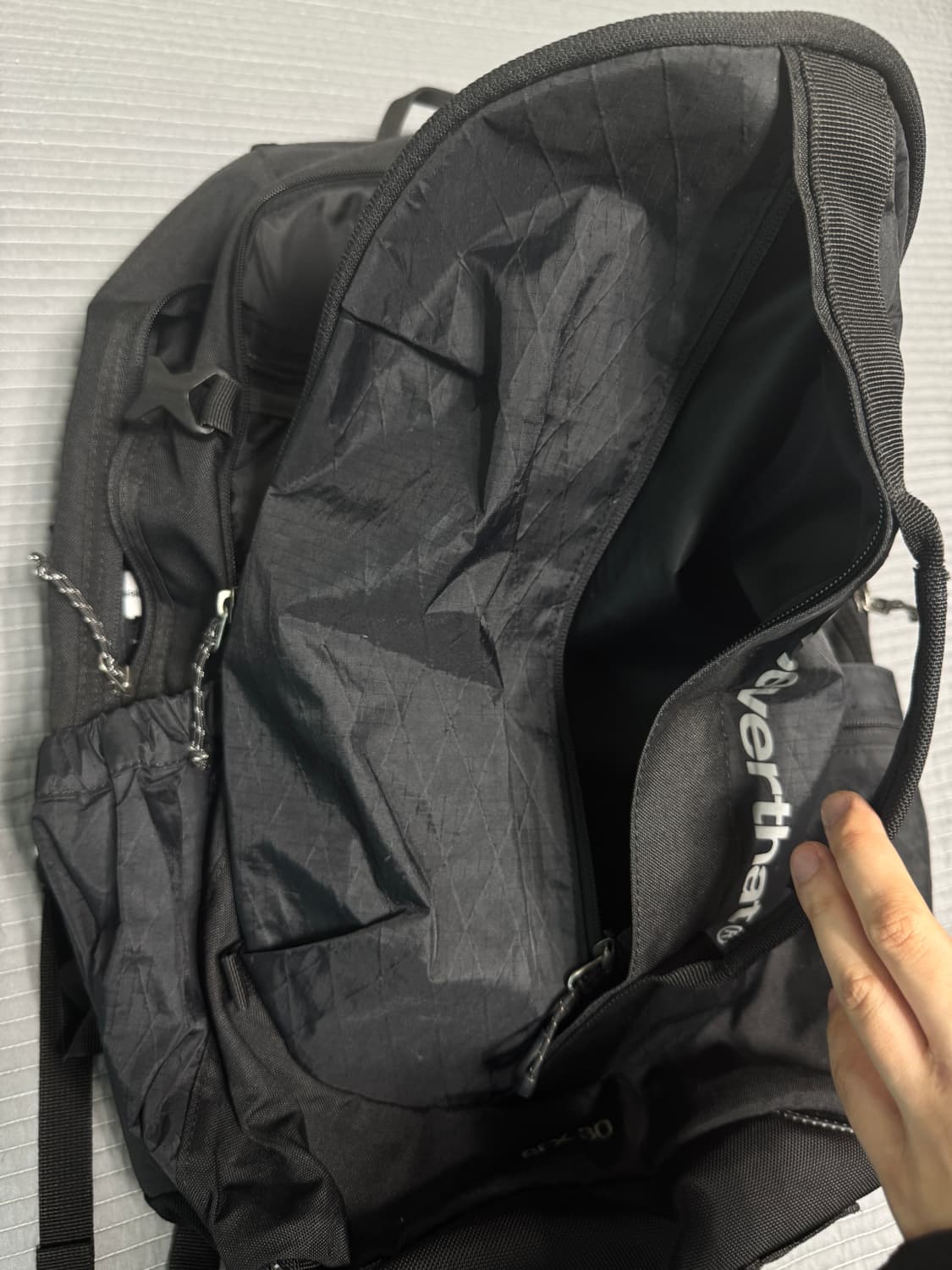 디스이즈네버댓 백팩 SFX 30 Backpack Black 상품이미지2