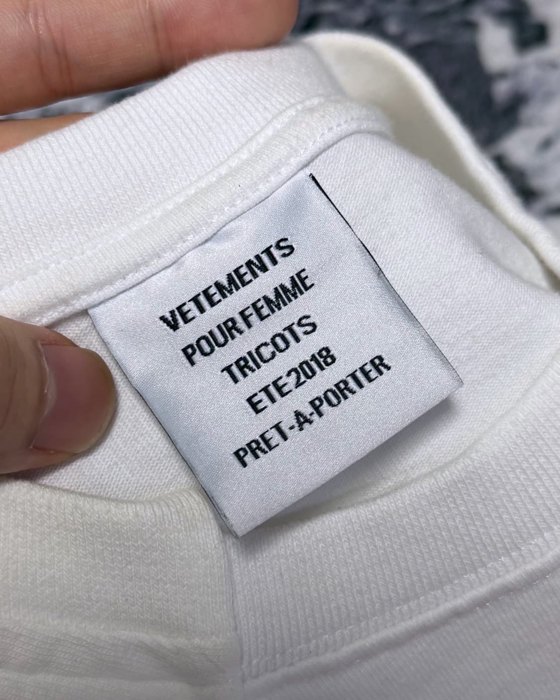 베트멍 18fw 취리히 티셔츠 xs 상품이미지3