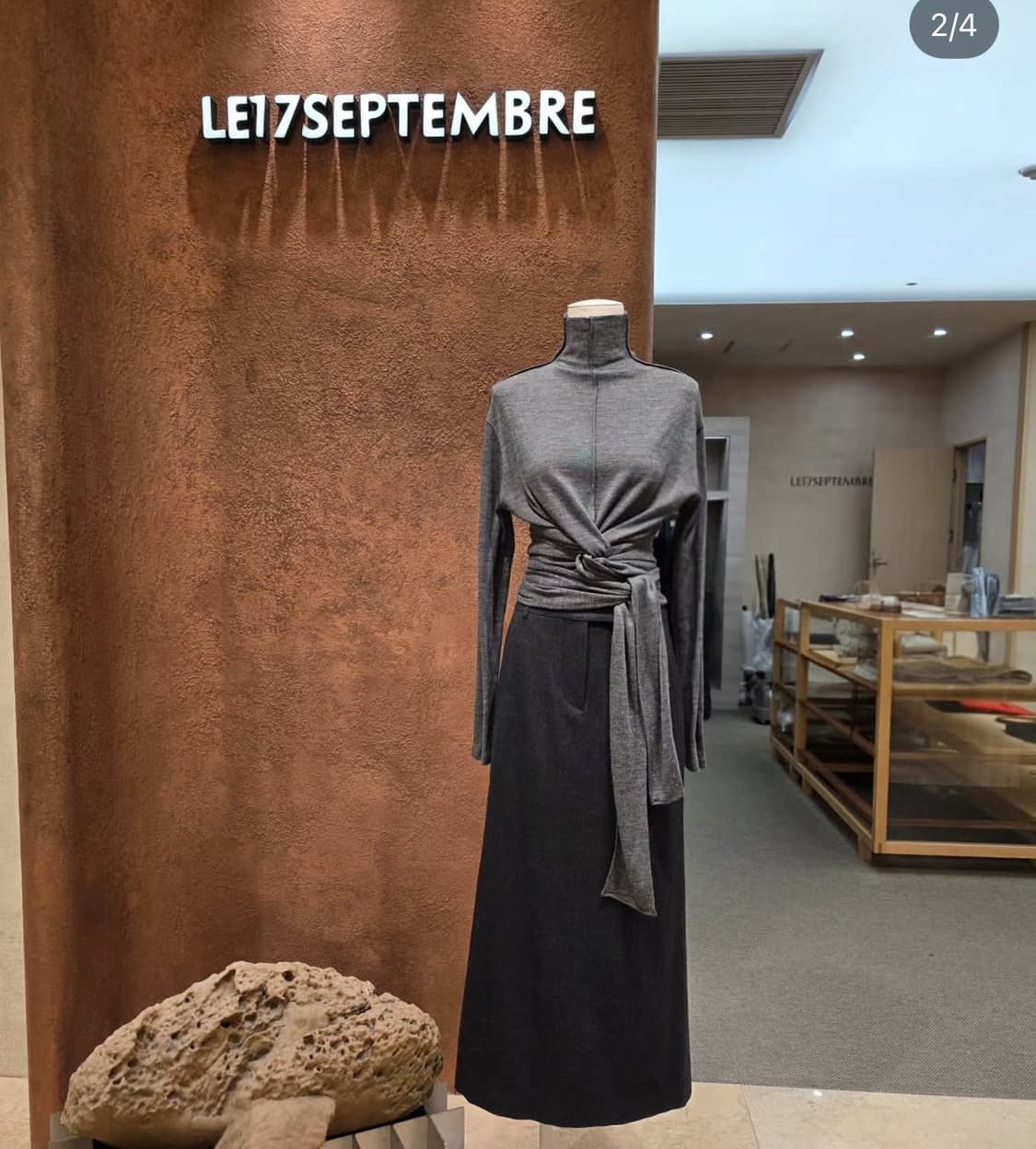 르셉템버 웨이스트 랩 울니트탑 상품이미지3