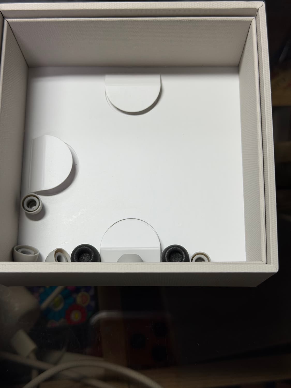 뱅앤올룹슨 베오플레이 일레븐 노이즈 캔슬링 이어폰 상품이미지5