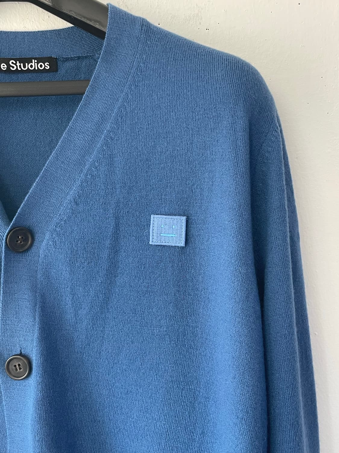 아크네 스튜디오 메리노울 페이스로고 니트 블루 새상품 상품이미지3