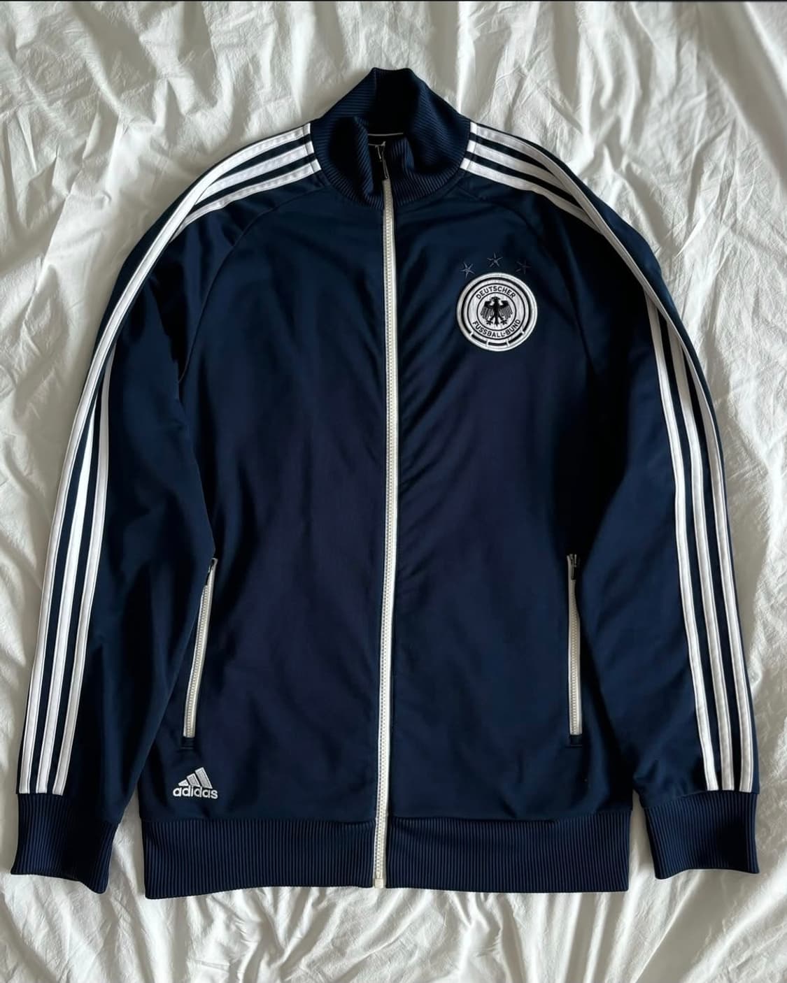 아디다스 독일 국대 트랙탑 대장급

adidas germany 상품이미지1